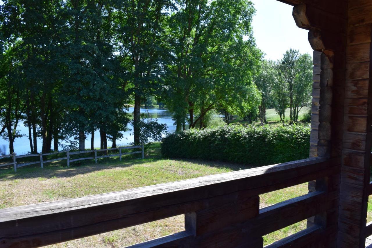 Au bord du lac IV Montigny-en-Morvan Extérieur photo
